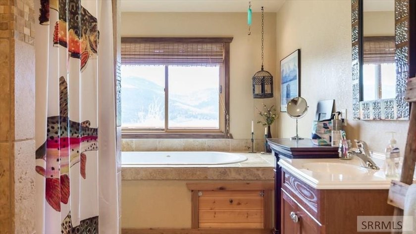 SPECTACULAR LAKE AND MOUNTAIN VIEWS - NO HOA OR COVENANTS - 3.27 - photo 38