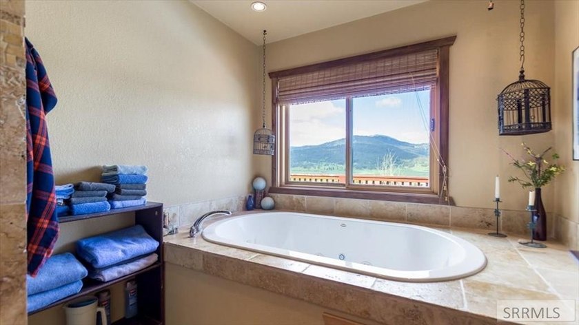 SPECTACULAR LAKE AND MOUNTAIN VIEWS - NO HOA OR COVENANTS - 3.27 - photo 39