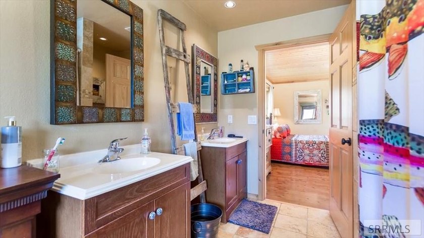 SPECTACULAR LAKE AND MOUNTAIN VIEWS - NO HOA OR COVENANTS - 3.27 - photo 40