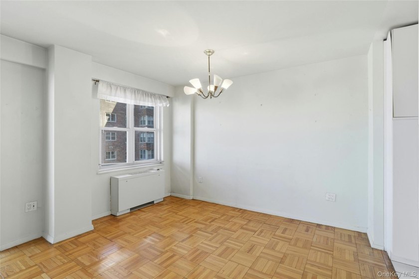 Welcome to the sought after Continental Residence and this well - photo 15