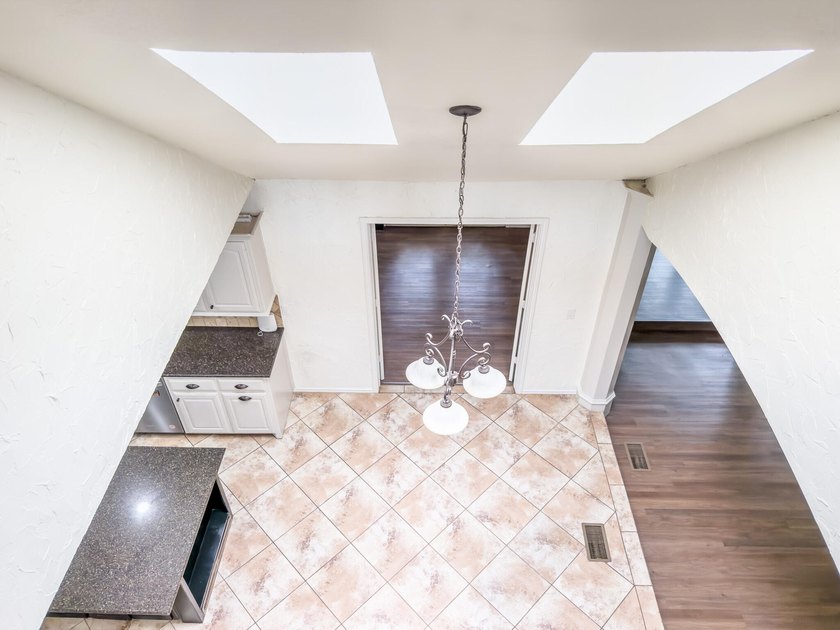 Welcome to this spacious and beautifully maintained West Texas - photo 31
