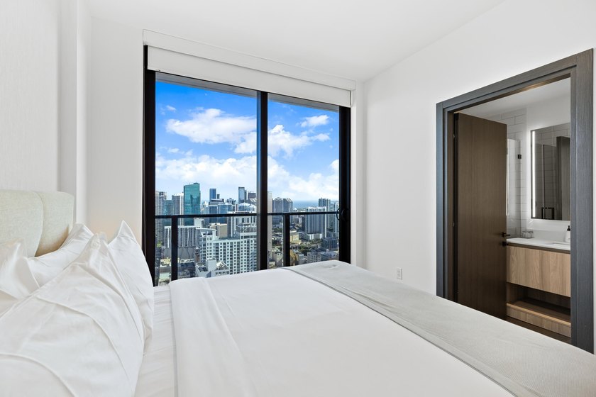 Experience modern luxury living in the heart of Miami! This - photo 27