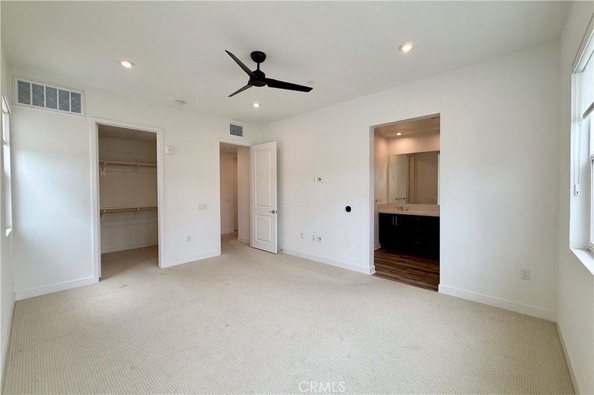 Welcome to 1130 S. Urbana Street, an exceptional single-story - photo 31