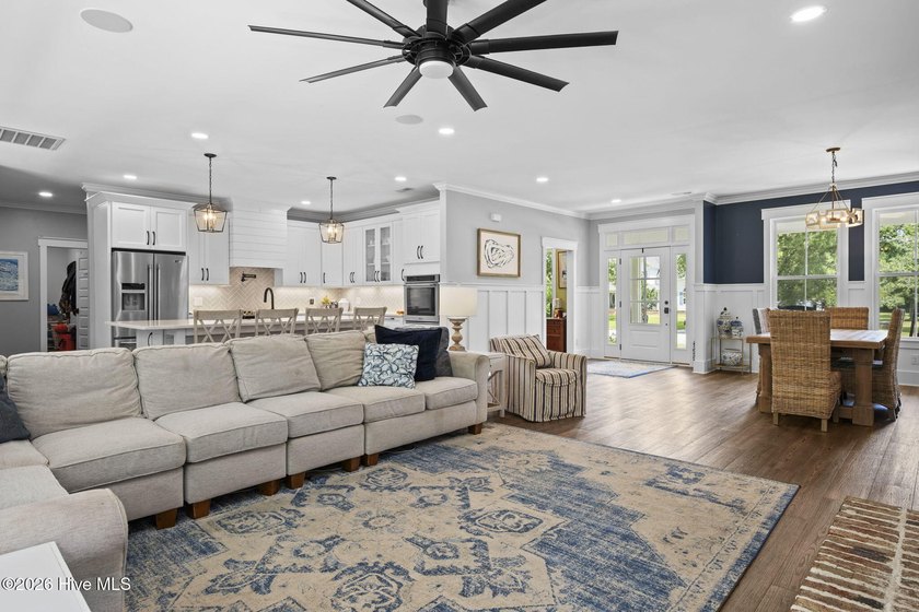 Located in the prominent Country Club East community, this - photo 36