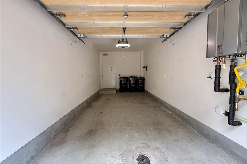 Welcome to 1130 S. Urbana Street, an exceptional single-story - photo 38
