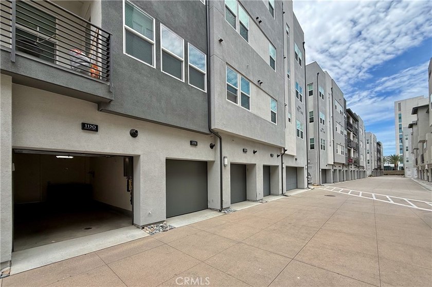 Welcome to 1130 S. Urbana Street, an exceptional single-story - photo 40