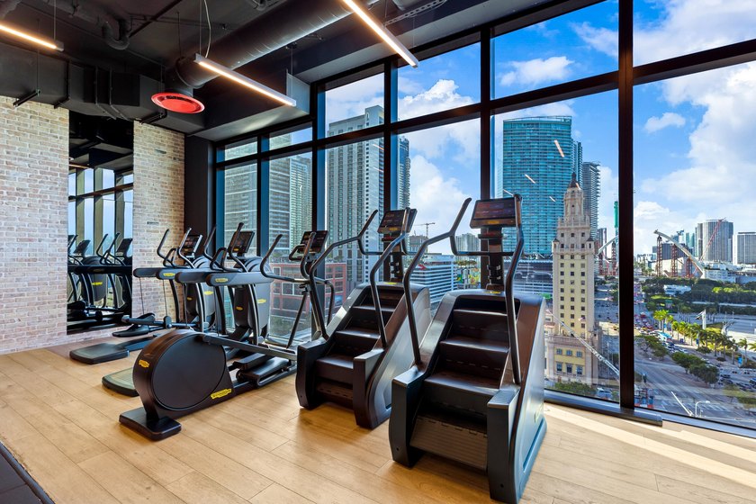 Experience modern luxury living in the heart of Miami! This - photo 57