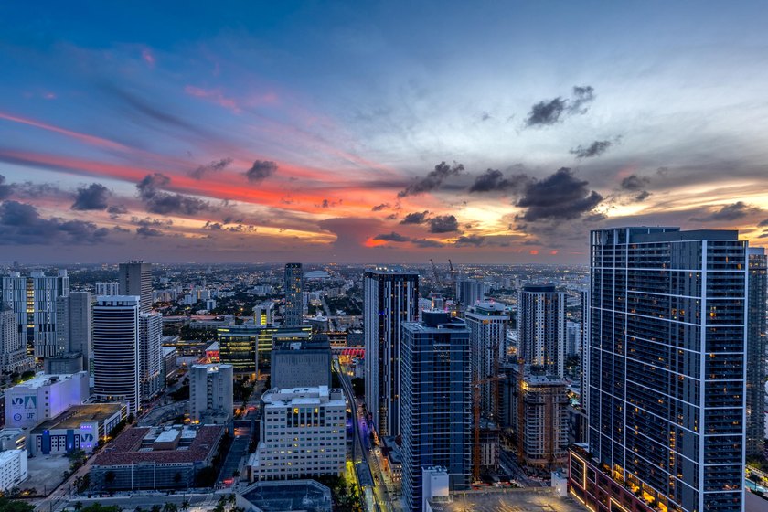 Experience modern luxury living in the heart of Miami! This - photo 60
