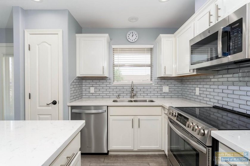 Offering exceptional value, this move-in-ready home lets you - photo 11