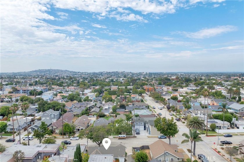Beautifully Updated Belmont Heights Duplex Located in the highly - photo 21
