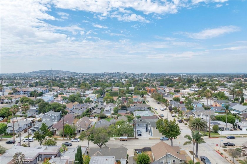 Beautifully Updated Belmont Heights Duplex Located in the highly - photo 22