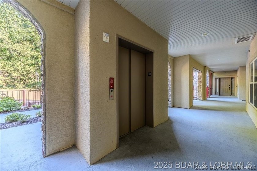 Lakefront Penthouse offers a rare 18 x 48 boat slip, partially - photo 31