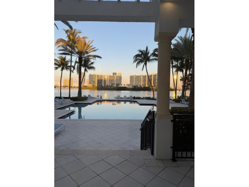 Amazing waterfront resort-style living in the heart of Aventura! - photo 26