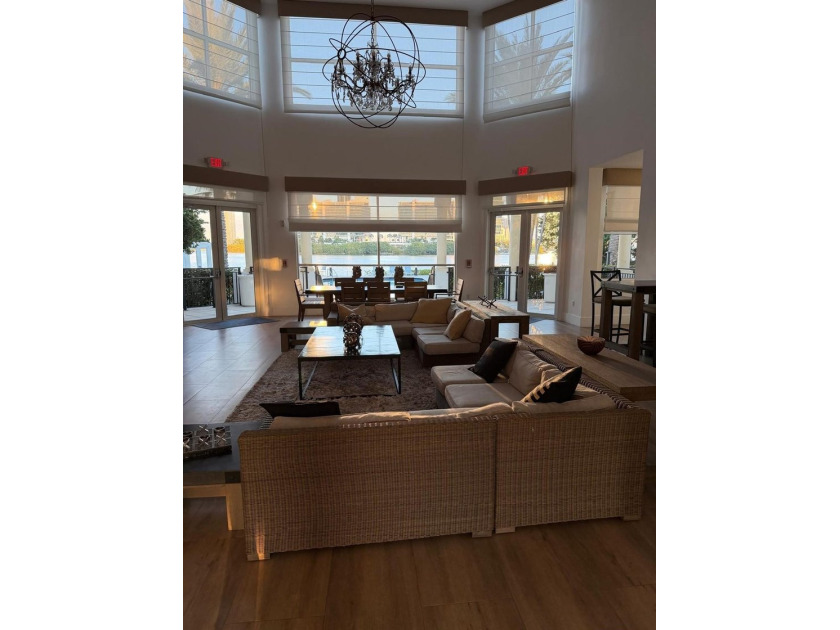 Amazing waterfront resort-style living in the heart of Aventura! - photo 31