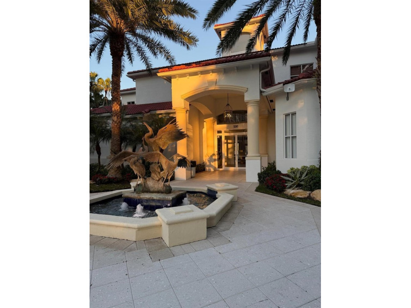 Amazing waterfront resort-style living in the heart of Aventura! - photo 32