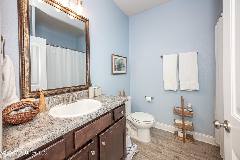 Newly reduced price as of 5/18!! Welcome home to this beautiful - photo 37