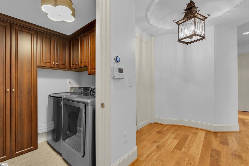 Welcome to effortless luxury in one of Downtown Greenville's - photo 30
