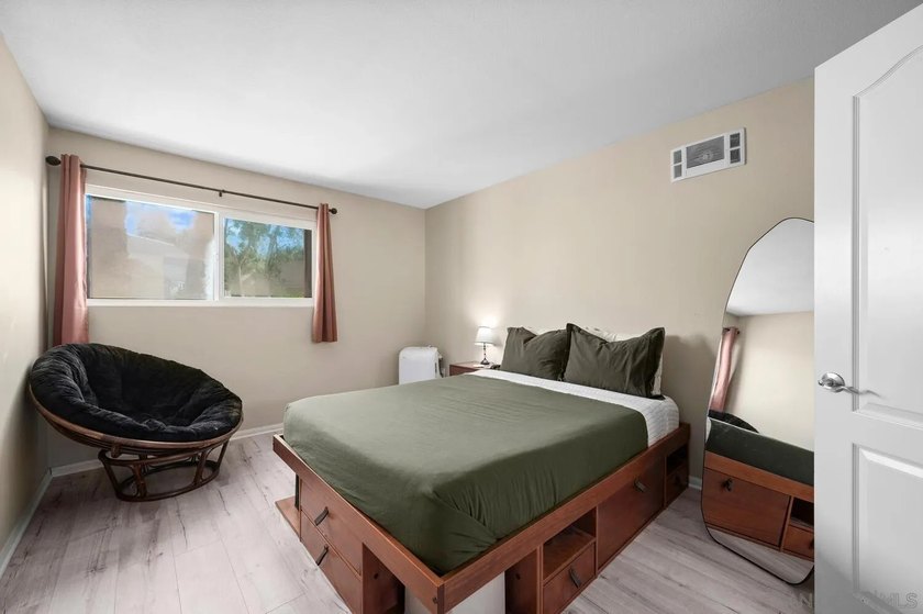 Discover ground-floor convenience in this serene 1-bedroom - photo 11