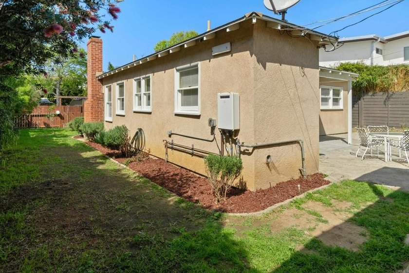 135 4th St - photo 22