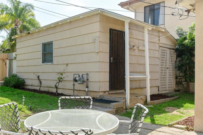 135 4th St - photo 27