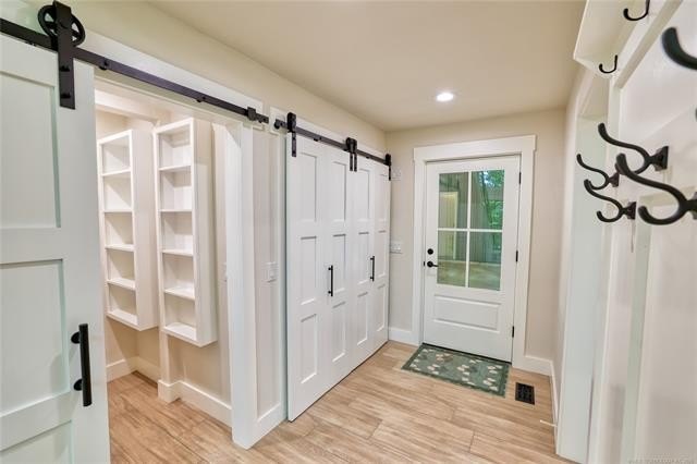 Beautiful Wooded Lakefront Retreat! You will love lakefront - photo 12