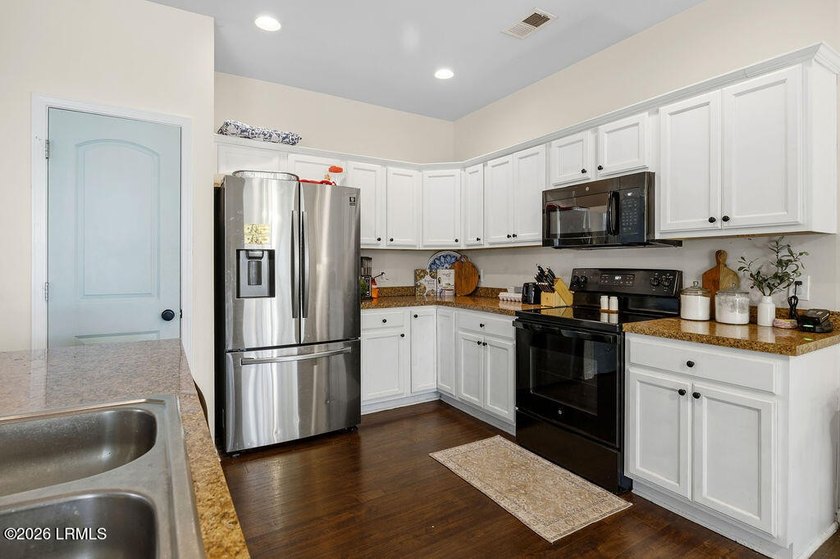 Welcome home to this charming Liberty Point property situated on - photo 24