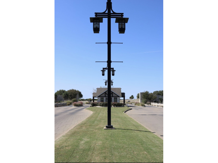 White Bluff is the place to be. This is a great corner lot - photo 30