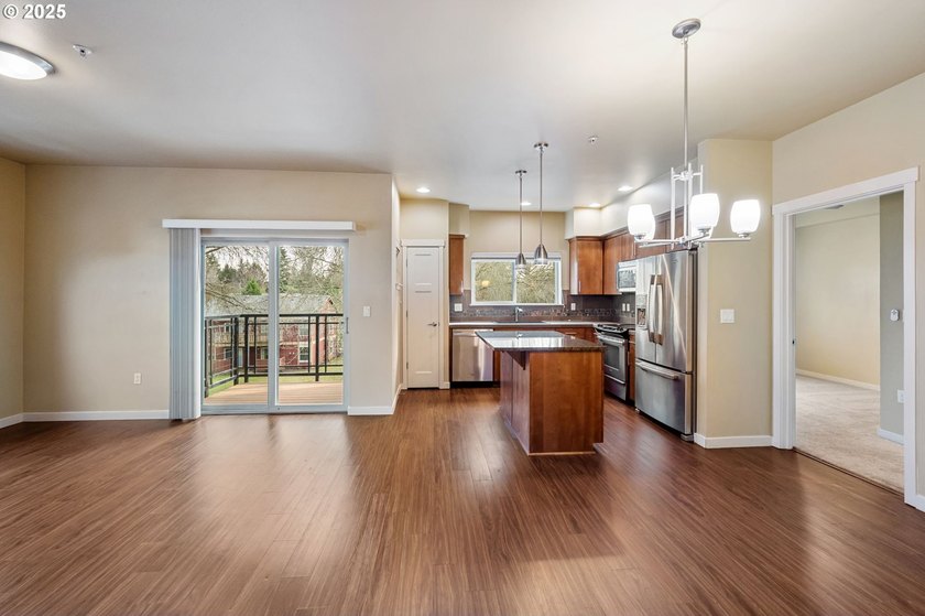 Open House Saturday July 11th - 12p-2p. Priced to SELL! Spacious - photo 10