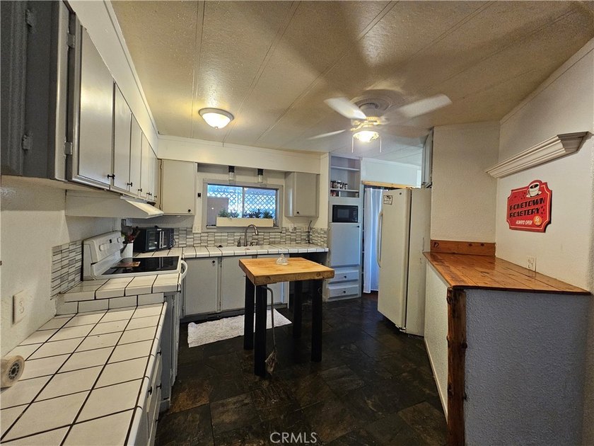 Enjoy panoramic Clear Lake views from this well-maintained - photo 14