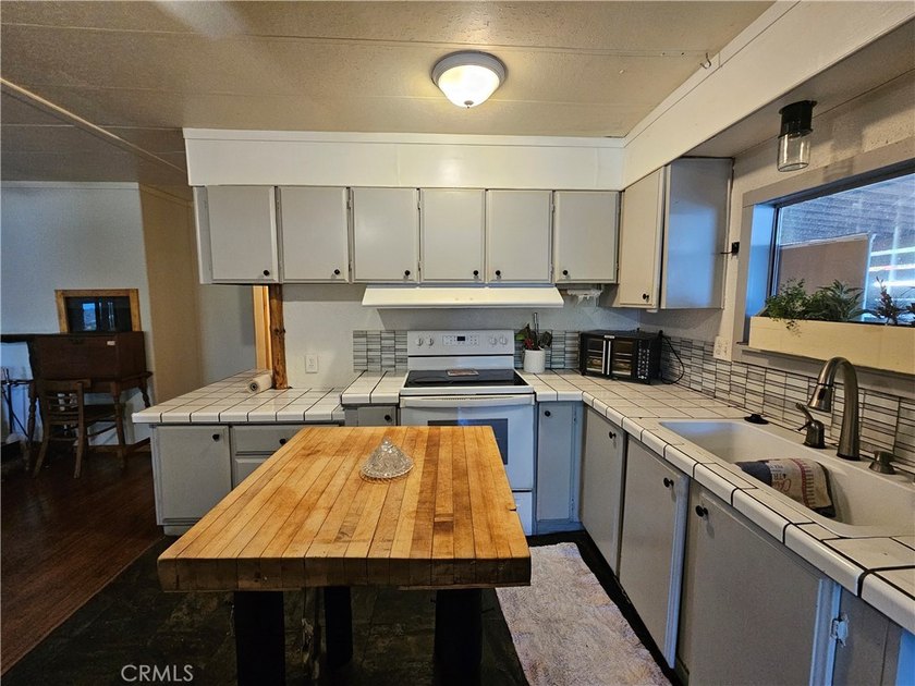 Enjoy panoramic Clear Lake views from this well-maintained - photo 15