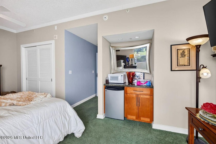This beautifully updated 12th-floor end unit at Ocean Club - photo 30