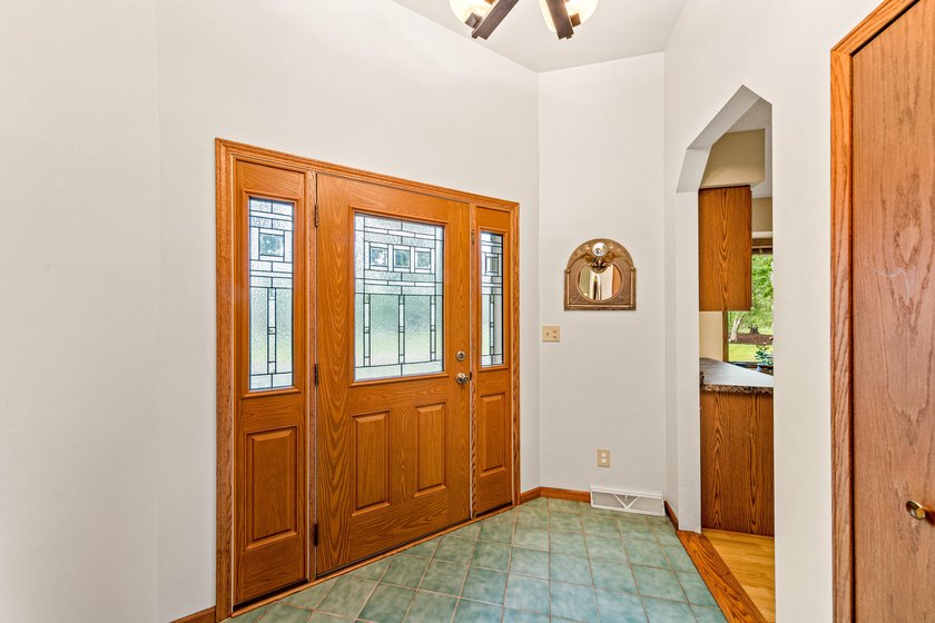 Space, serenity, and sensational design meet at W1818 Lake Rd! - photo 10