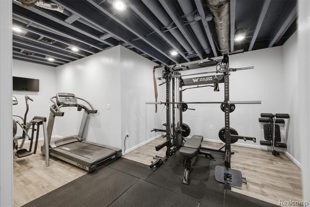 Welcome to 18199 Parkshore Drive in the prestigious Stonewater - photo 47