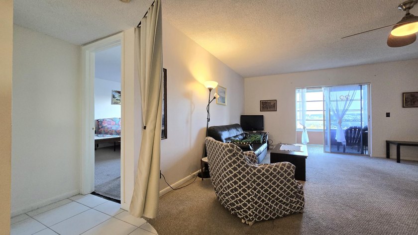 Enjoy South Fla seasonal or full-time living in Castle Gardens - photo 19