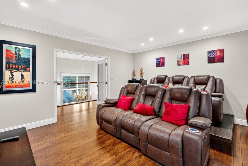 Where luxury, comfort, and family living come together-welcome - photo 28