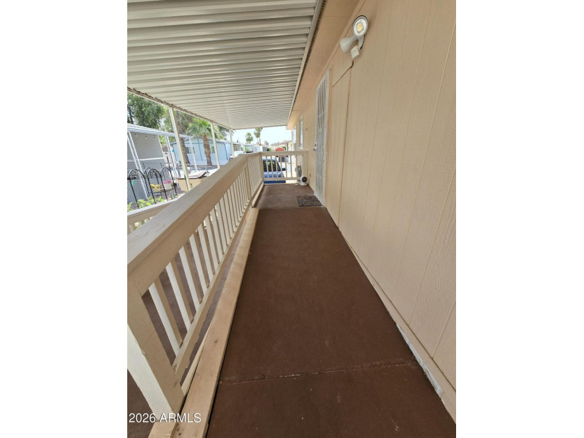 PRICED TO SELL! This is well-maintained 3-bedroom, 2-bath home - photo 32