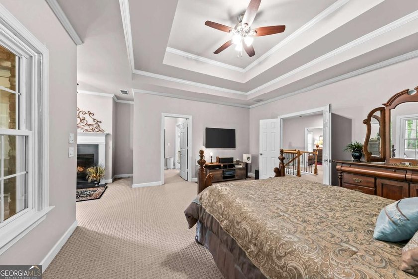 FEE SIMPLE townhome in MINT CONDITION offering one of the - photo 32