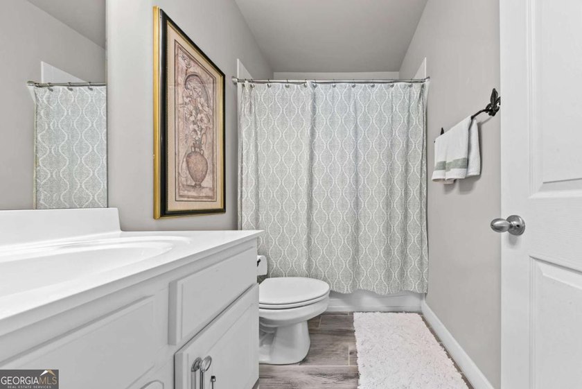 FEE SIMPLE townhome in MINT CONDITION offering one of the - photo 41