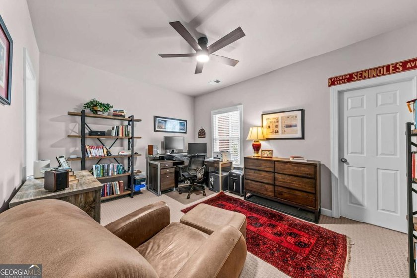 FEE SIMPLE townhome in MINT CONDITION offering one of the - photo 42
