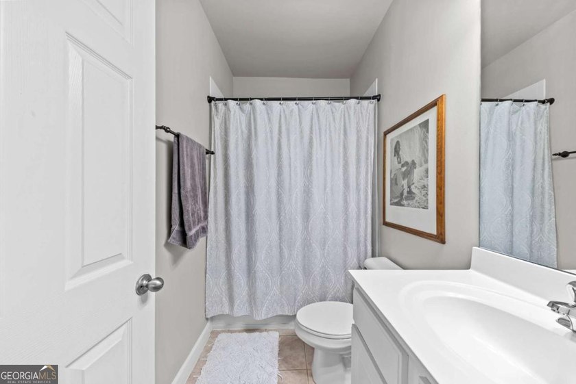 FEE SIMPLE townhome in MINT CONDITION offering one of the - photo 44