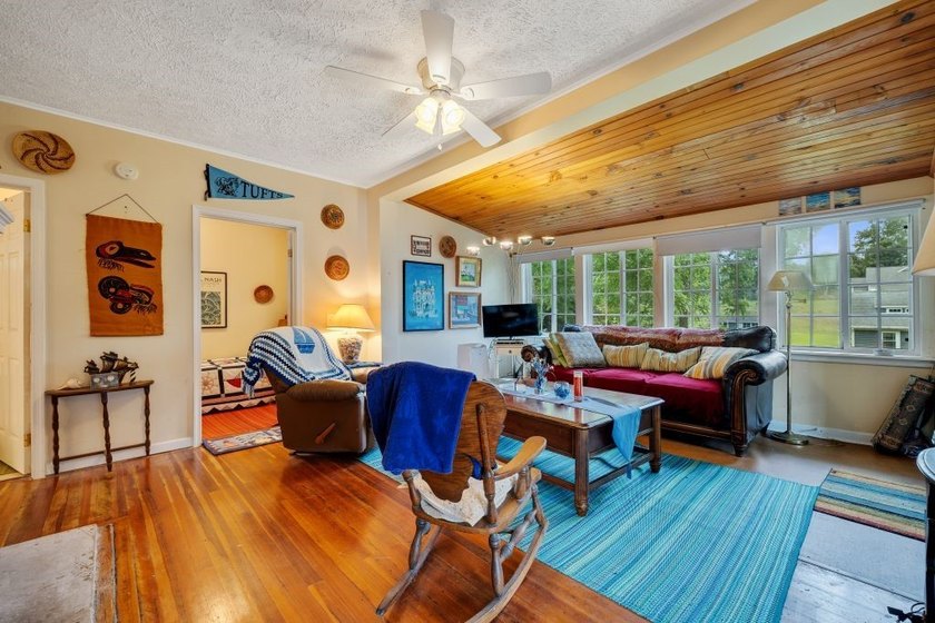 Opportunity knocks for waterfront living! Enjoy beautiful Lake - photo 12