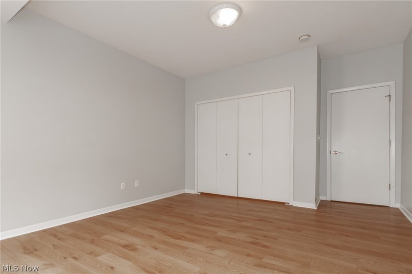 Welcome home to this beautifully updated 2 bedroom, 2 bathroom - photo 30