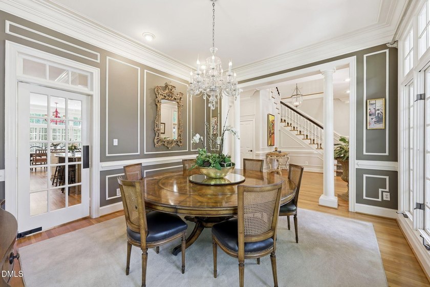 Quietly tucked away in North Ridge, this custom estate captures - photo 12