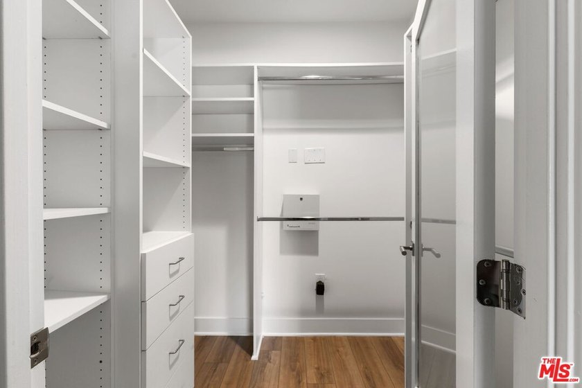 Stunning newer contemporary condo right across the street from - photo 17