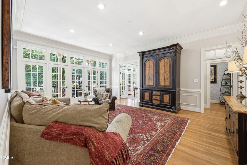 Quietly tucked away in North Ridge, this custom estate captures - photo 26