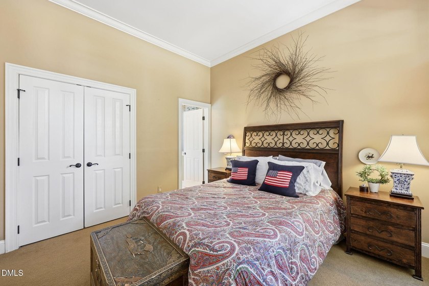 Quietly tucked away in North Ridge, this custom estate captures - photo 27