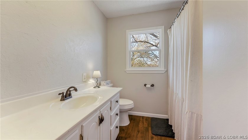 Welcome home to this spacious and beautifully updated 5-bedroom - photo 14