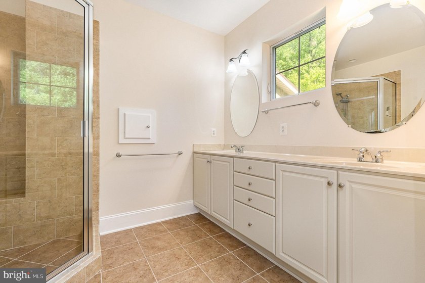 ***Rare Opportunity for this Custom Built, Energy Star Certified - photo 18