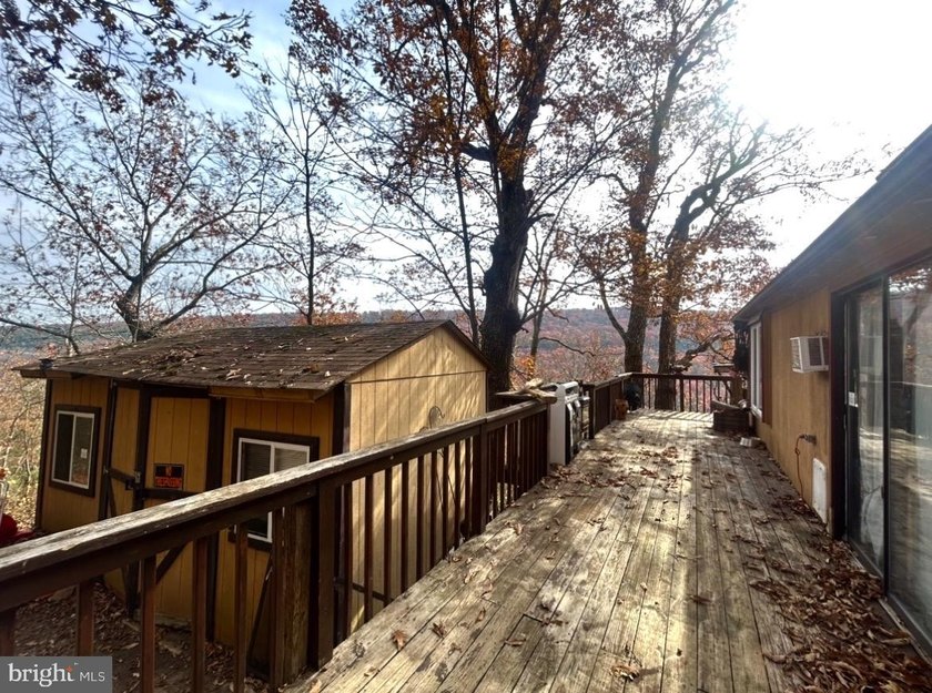 This rustic mountain cabin offers the perfect blend of privacy - photo 19