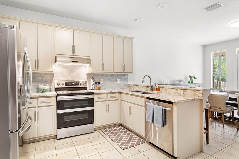 This beautiful and well-maintained 4-bedroom, 2.5-bath home is - photo 25